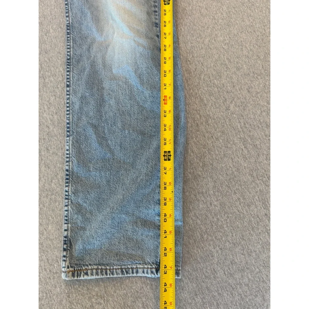 Levis 505 Regular Fit Straight Leg Light Wash Denim Jeans Mens 36x34
